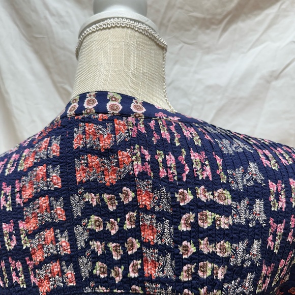 Anthropologie Blue Floral Patchwork Ruffled Hem Split Neck Midi Dress Size XXS - Picture 6 of 12